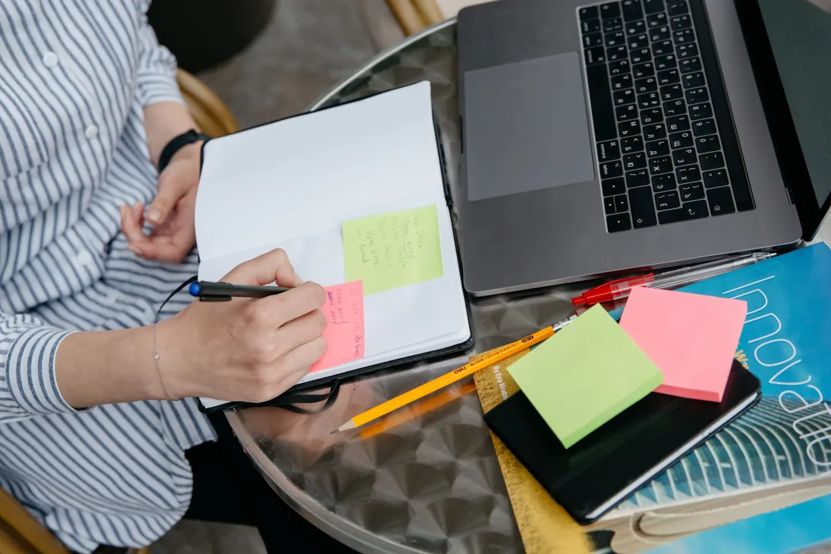How to Structure a Seasonal Nature Essay: A Four-Part Approach
